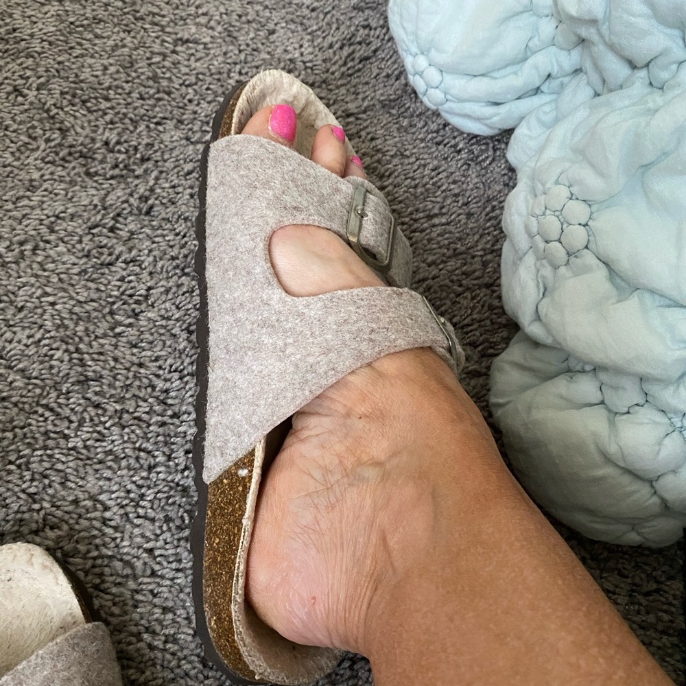 AURENTI made in Spain sandal
